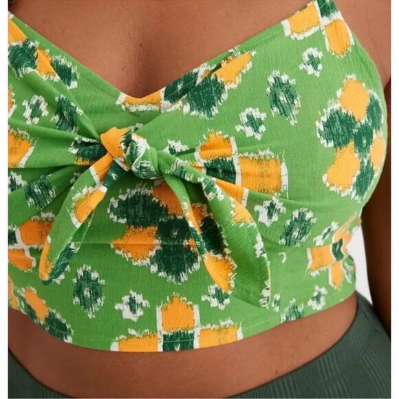 Aerie Aztec Print Crop Top Smocked Front Tie Tank Top Green Yellow Size XL - Picture 3 of 8